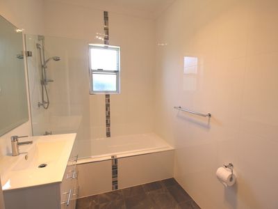 92 Fisher Street, Oak Flats