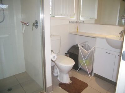 2 / 5 Judith Street, Flinders View