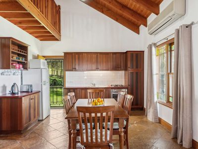 636 Old Tolmie Road, Barwite