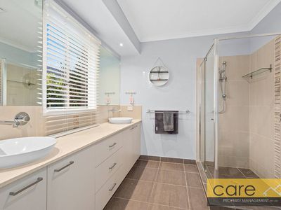 33 Sarton Link, Pakenham