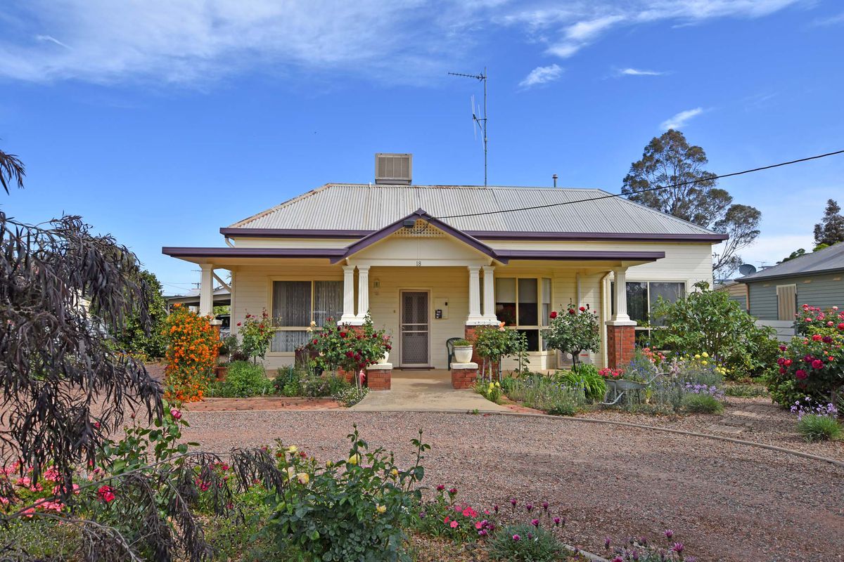 18 Ryrie Street, Stanhope