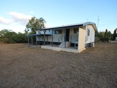 15 Armstrong Road, Queenton