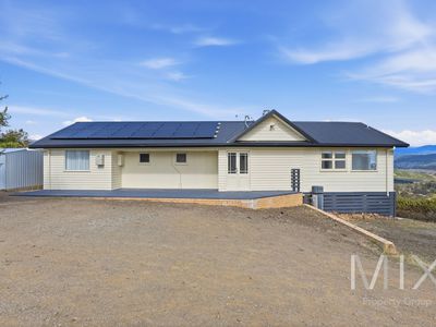 6 Amygdalina Rise, Honeywood