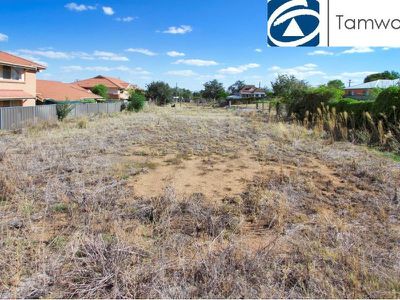 15 Griffin Avenue, North Tamworth