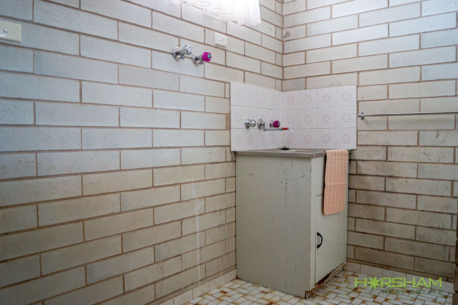 2 / 25 Carter Street, Horsham