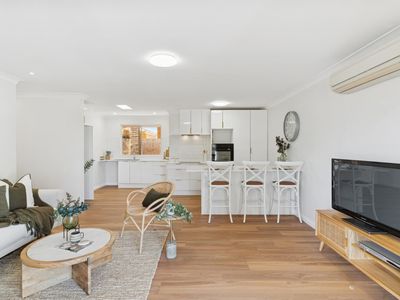 4 / 244 The Strand, Dianella