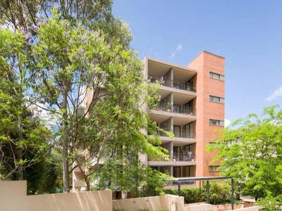 402 / 6-8 Freeman Road, Chatswood