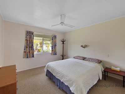 17 WHITING STREET, Woodgate