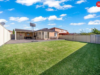 5 Yerrinbool Close, Prestons