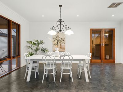 49 Stuart Road, South Plympton