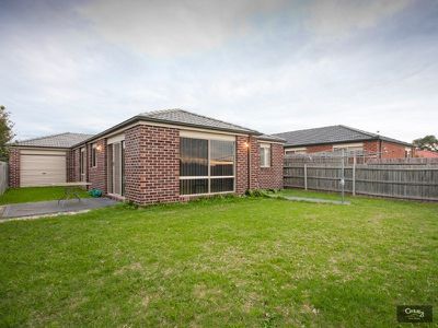 17 Glenora Way, Hampton Park