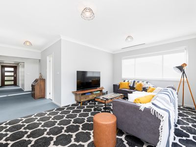 12 Lonsdale Parade, Dalmeny