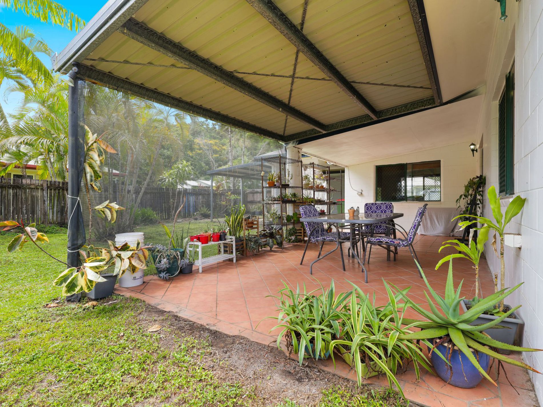 6 Yates Court, White Rock