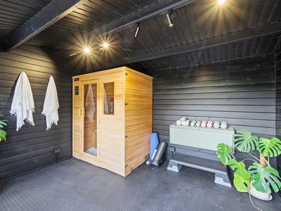 5B Madeley Road, Mount Pleasant