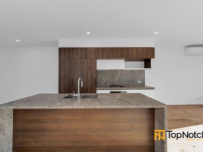 6C Gonella Crescent, Bundoora