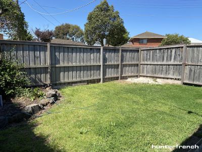 8 Hoddle Way, Altona Meadows