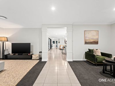 27 Scoparia Drive, Brookwater