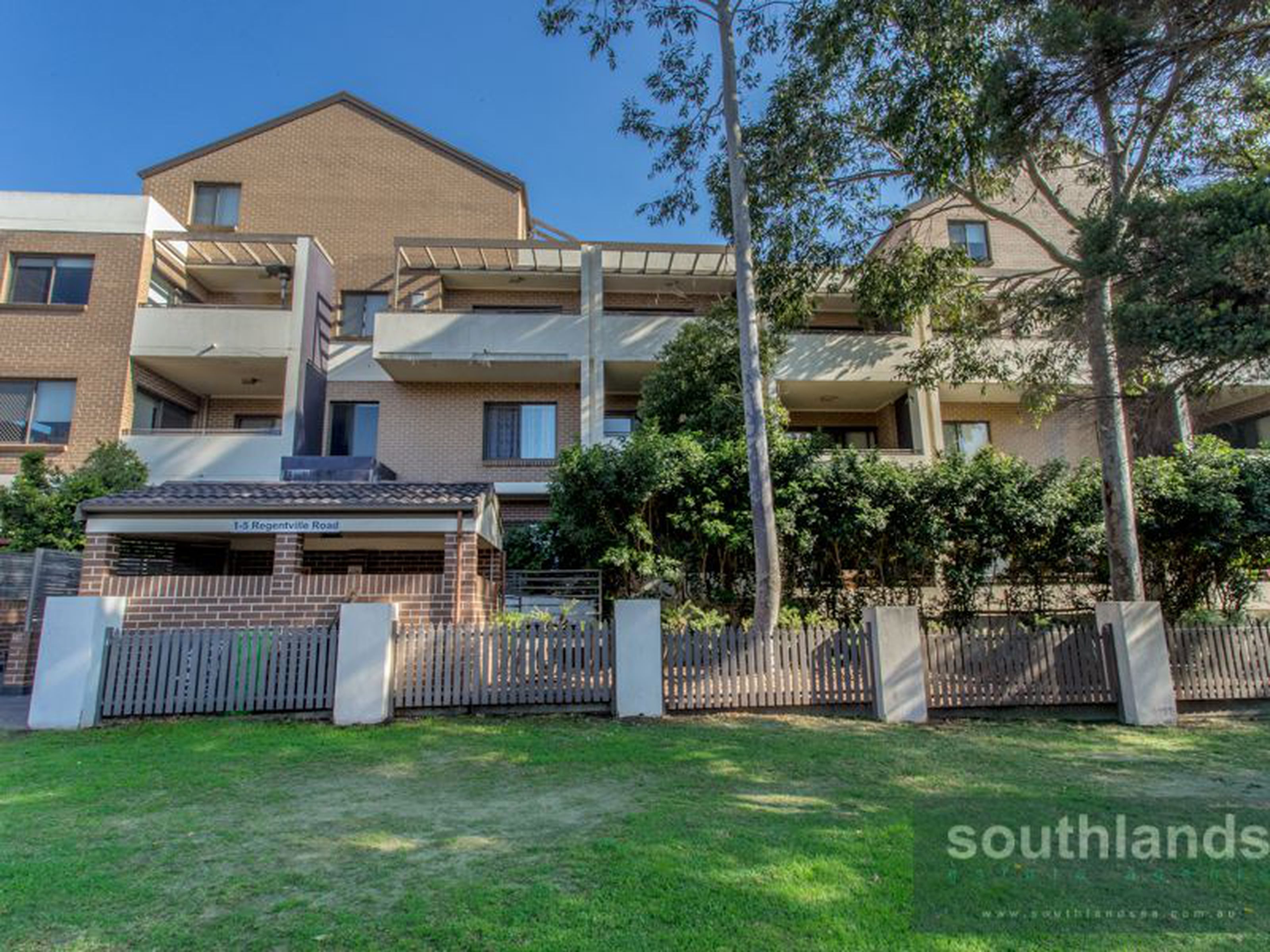 10 / 1-5 Regentville Road, JAMISONTOWN