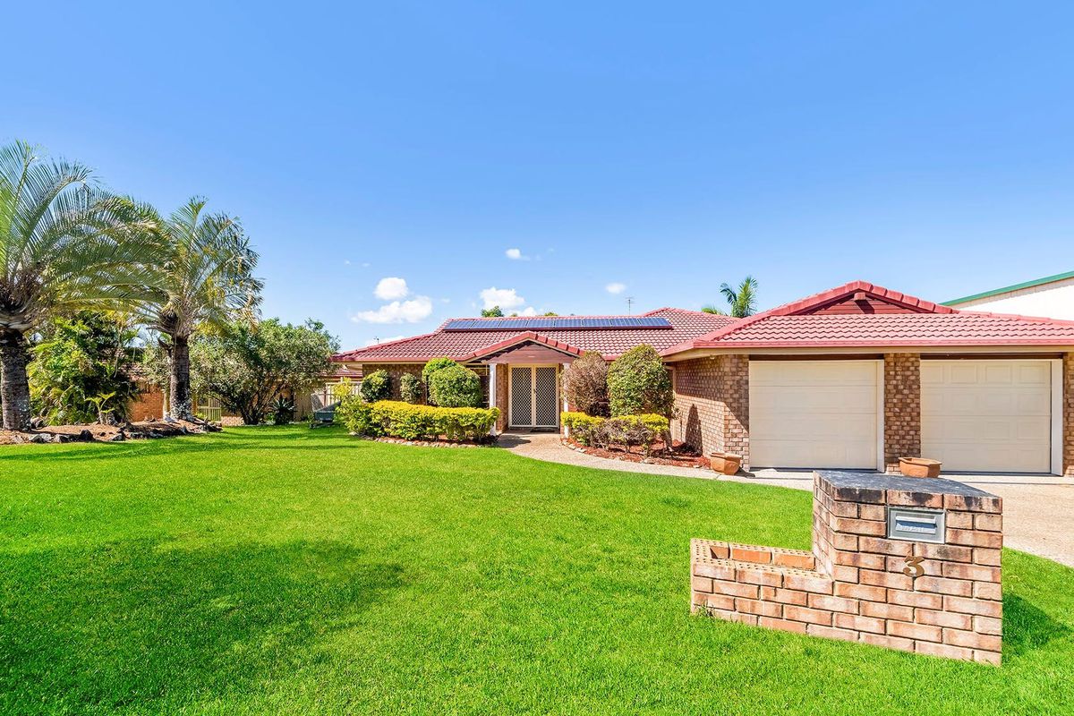 3 Outrigger Drive, Robina