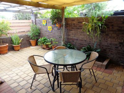 2 / 24 Broomhall Way, Noranda