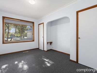 4 Hering Court, Thomson
