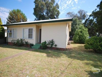 32 Boundary Road, Dubbo