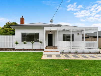 98 Barkly Street, Sale