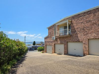 4 / 6-8 Corrigan Crescent, Batehaven