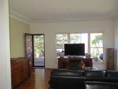41 Gahans Avenue, Woonona
