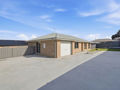 50a & 50b Deavan Drive , Shorewell Park