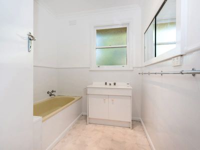 6 Perry Court, Herne Hill