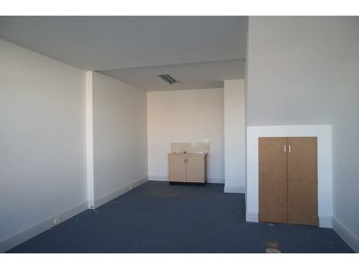 46 McLachlan Street, Horsham