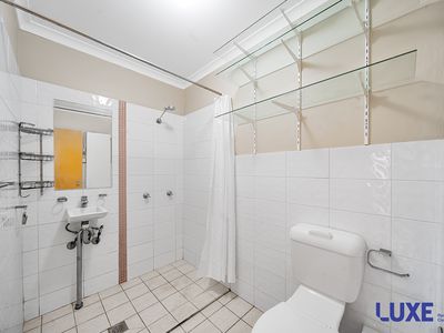 8c / 52 Deloraine Street, Lyons