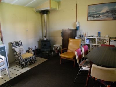 4 Hill Street, Donovans