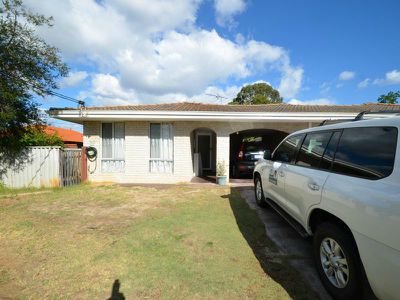 467B Riverton Drive East, Riverton