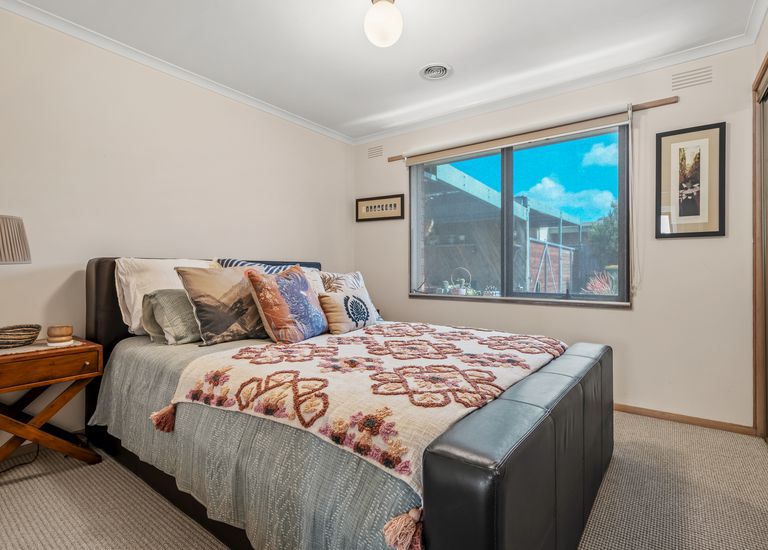 16 Webb Court, Portland