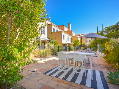 27 / 228 James Street, Northbridge