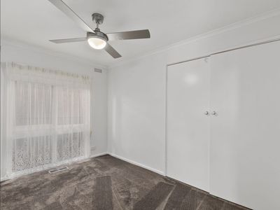 10  Priestley cres , Seymour