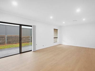 107 Cuthbert Drive, Mount Warrigal