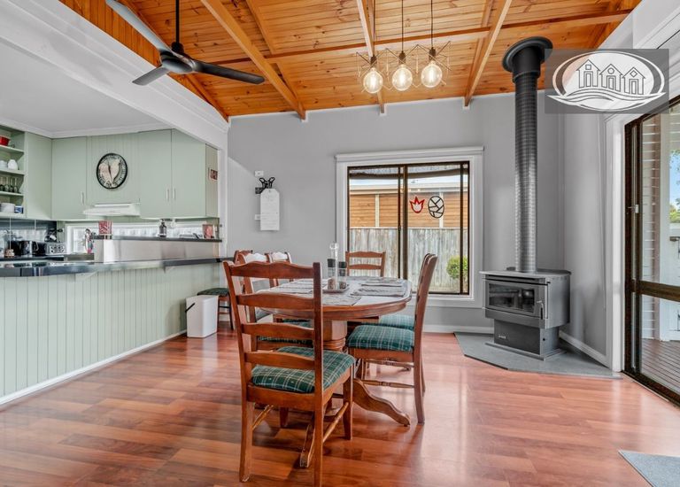 37 Waterford Avenue, Portland