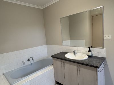22 Southwick Boulevard, Altona Meadows