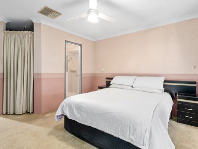 1 Bessant Court, Camillo