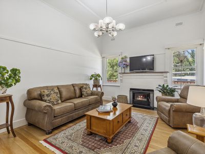 6 Piper Street, Seymour