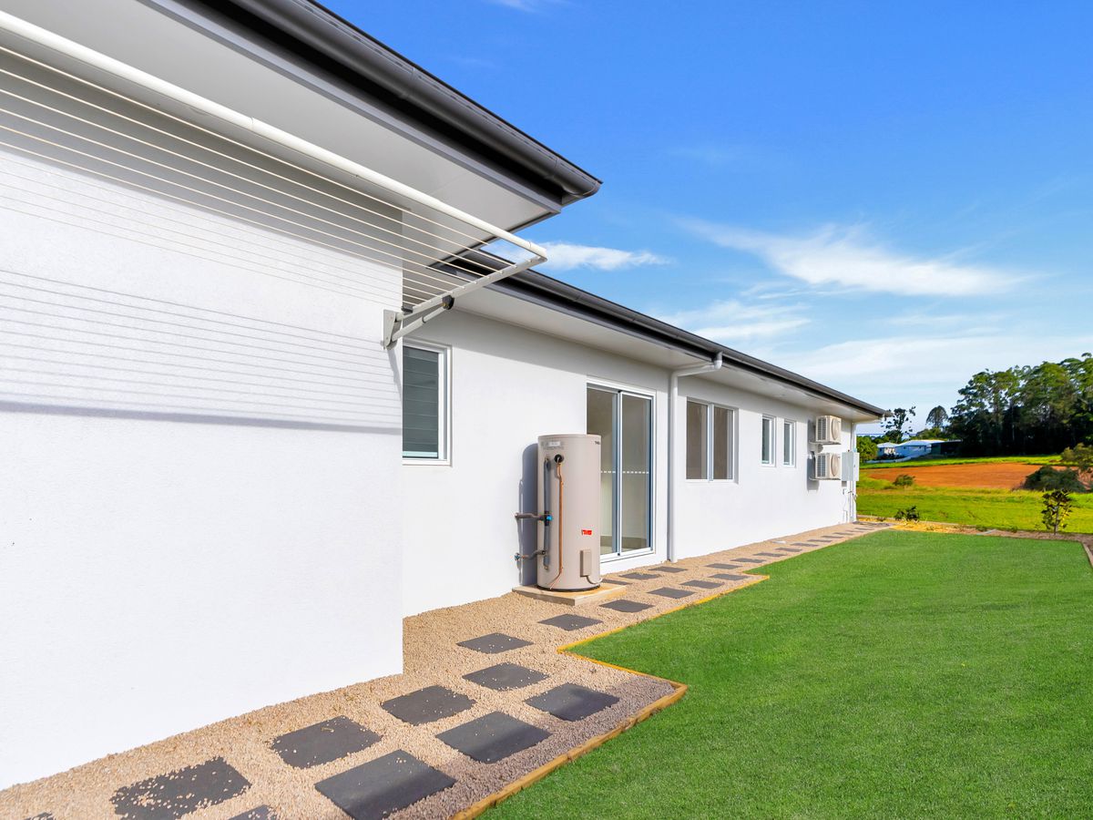 72 Rankine Avenue, Yungaburra