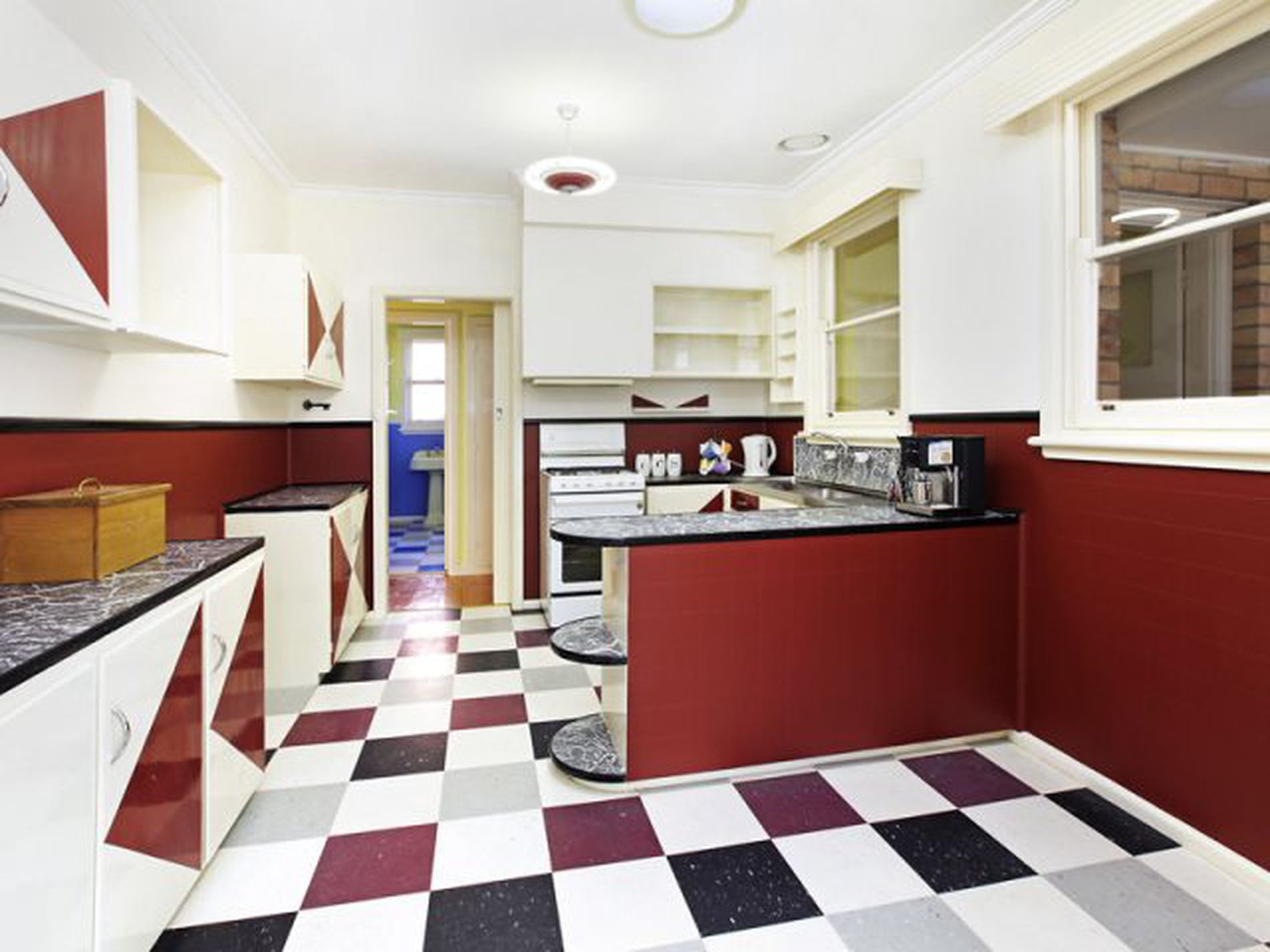 30 Hill Street, Belmont