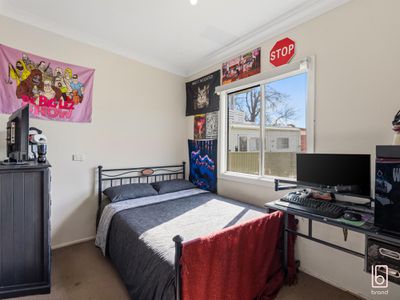 13 & 13A Manuka Parade, Gorokan