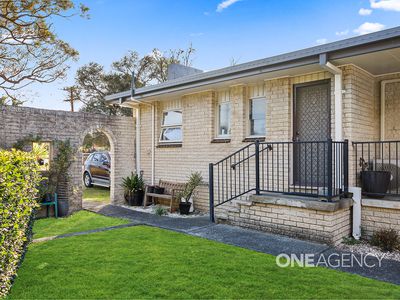 1 / 12 Wooroo Street, Albion Park Rail