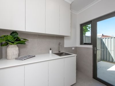 11C Canara Road, Westminster