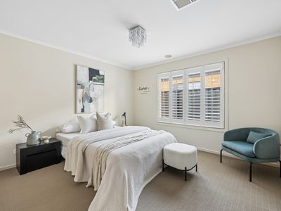 43 Billabong Crescent, Tarneit