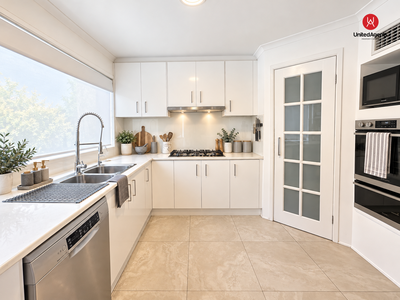 7 Lord Castlereagh Circuit, Macquarie Links